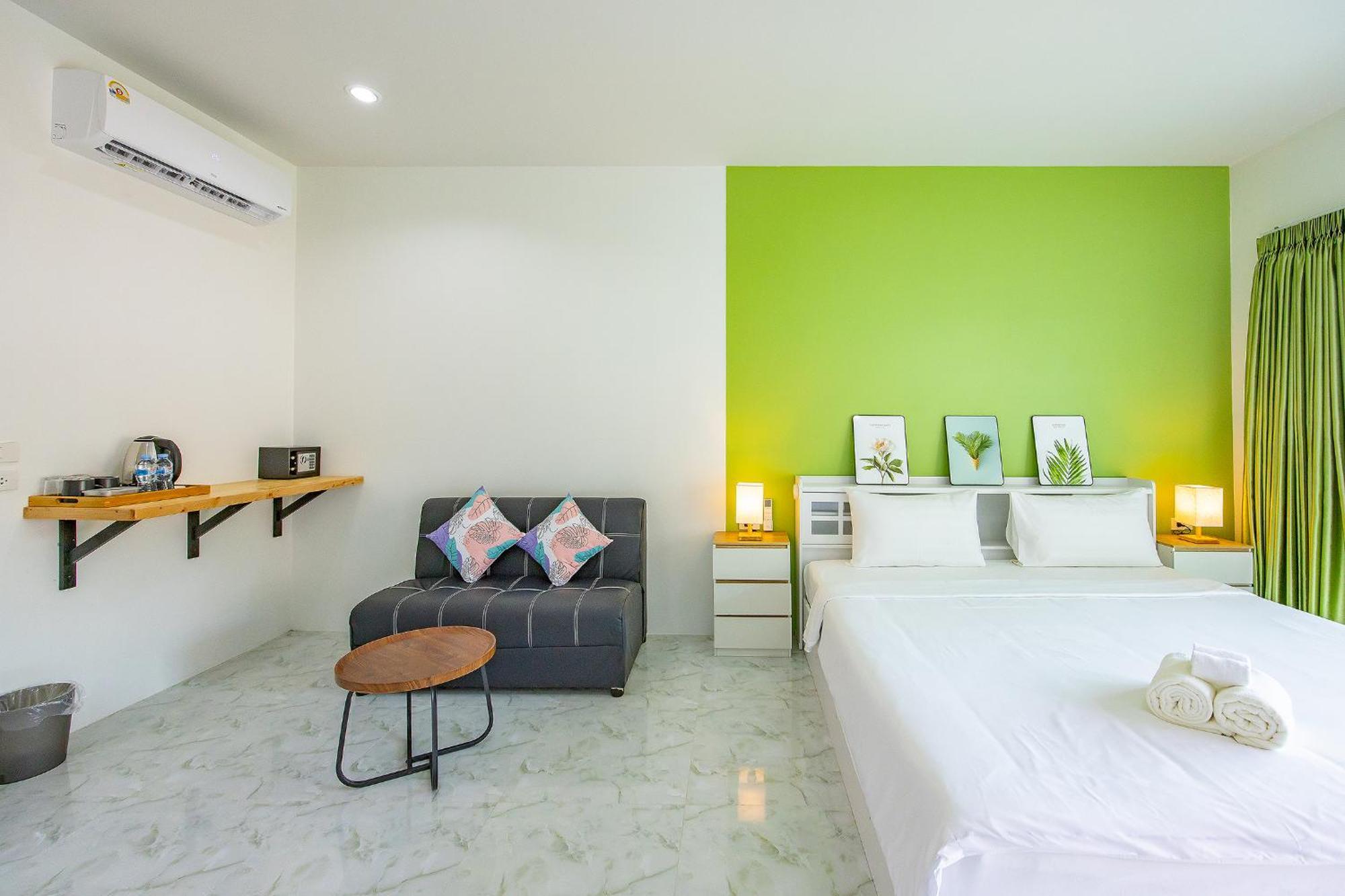 Karon Hotel At 22 Екстериор снимка