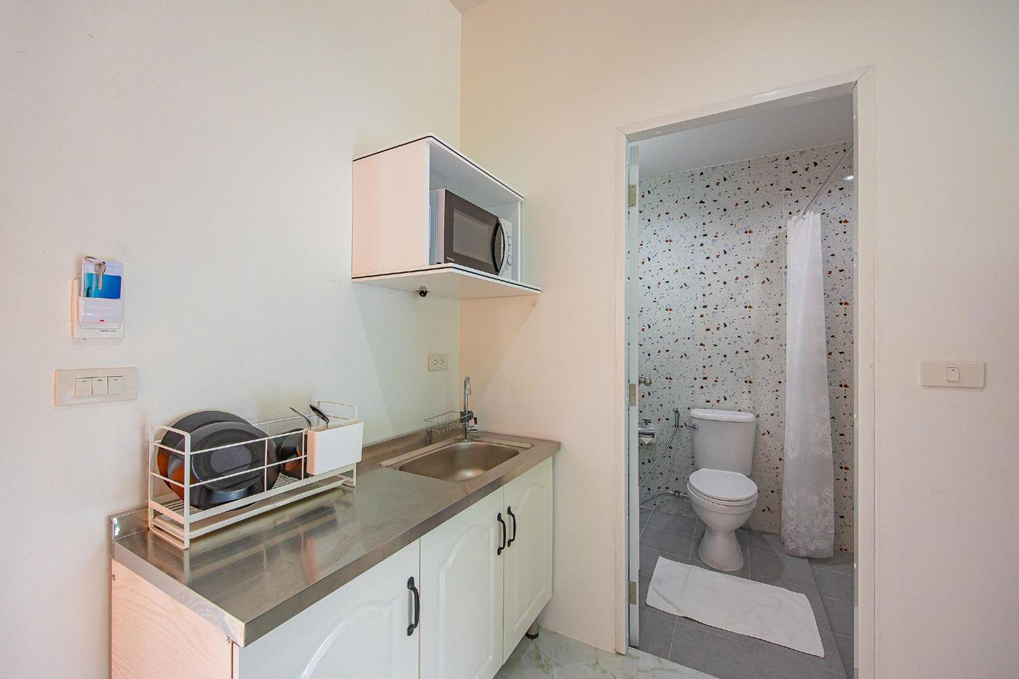 Karon Hotel At 22 Екстериор снимка