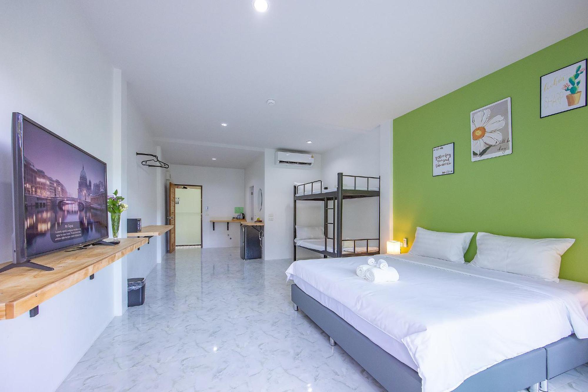 Karon Hotel At 22 Екстериор снимка